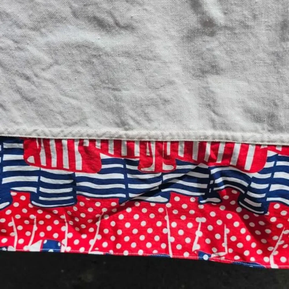 Vintage MCM Cotton Canvas Patriotic Ruffled Tablecloth with Umbrella Hole 68x54